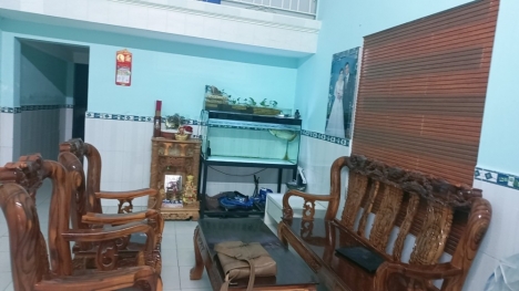 Nhà 76m2 có gác lửng Đồng Kè thông Âu Cơ 2,x tỷ