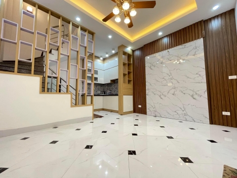 Bán nhà Phương Canh, Nam Từ Liêm 5 tầng x 42m2, ô tô, ở sướng, 3.35 tỷ