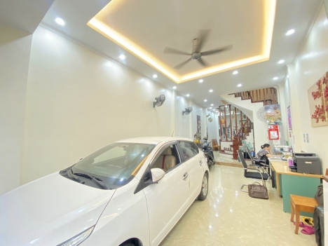 Bán Nhà Mặt Phố Cùng Chính Lan, Thanh Xuân Gần Hoàng Văn Thái,Vương Thừa Vũ, Trường Chinh 75m-17Tỷ.