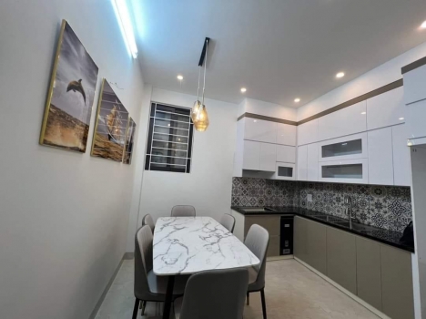 VỊ TRÍ HIẾM, 10 M RA MẶT PHỐ, BÁN NHÀ TÂY SƠN ĐỐNG ĐA, 40 m2 x 5 TẦNG, 5 PHÒNG NGỦ