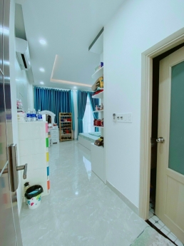 BÁN NHÀ GẤP NHÀ HXH PHAN VĂN TRỊ BÌNH THẠNH-75M2-3TẦNG BTCT-NGANG 7,5M-CHƯA TỚI 100TR M2
_