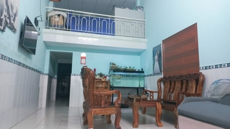 Nhà 76m2 có gác lửng Đồng Kè thông Âu Cơ 2,x tỷ
