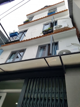 NHÀ 1 SẸC, HẺM THÔNG BA GÁC, 4 TẦNG BTCT, KHÔNG LỘ GIỚI, DƯỚI 5 TỶ