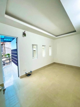 Nhà đẹp cách mặt đường Điện Biên Phủ 30m - Trung tâm quận Thanh Khê.