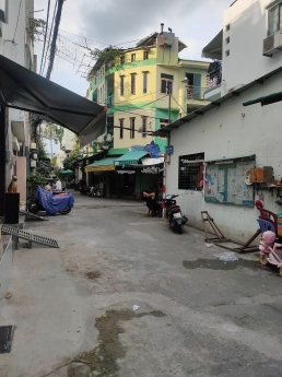 NHÀ 1 XẸT TÂN THÀNH, LÔ GÓC, HẺM XE TẢI, CHỈ 1.3 TỶ