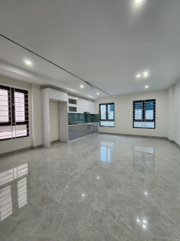 Chính chủ nhờ bán nhà Khương Trung quận Thanh Xuân, 6 tầng thang máy, gần phố
