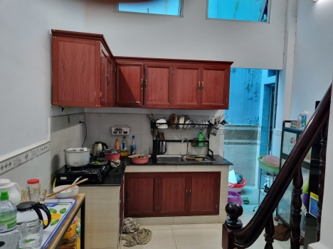 Bán nhà rẻ đẹp Nguyễn Văn Săng - quận Tân Phú, dt 4.2x18, giá nhỉnh 4 tỷ