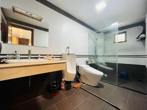 Thanh Xuân - Tòa nhà đa năng Cù Chính Lan, 90m x 6 tầng thang máy, ngõ 2 oto tránh, nội thất đẹp