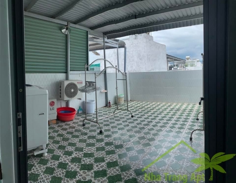 Cho thuê nhà nguyên căn 3 phòng ngủ đường 5E khu VCN Phước Hải giá 13 triệu/tháng.