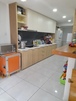 NHÀ MỚI ĐẸP 5 TẦNG KHU VIP NGAY CC HIMLAM CHỢ LỚN