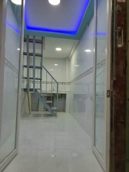 NHÀ 1 XẸT TÂN THÀNH, LÔ GÓC, HẺM XE TẢI, CHỈ 1.3 TỶ