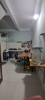 NHÀ MẶT TIỀN VỪA Ở VỪA KINH DOANH, GẦN LÊ VĂN QUỚI, BỐN XÃ, SỔ VUONG A4, NHÀ RẤT MỚI 2TẦNG 60M2