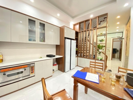 Bán nhà phố Minh Khai, 50m2 x 4 tầng, HIẾM, NỘI THẤT SIÊU ĐẸP, 5 Tỷ