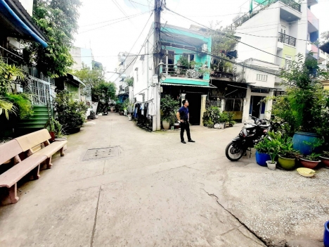 Bán Nhà Liên khu 4.5, BHH B, Bình Tân 64m2 HXH nhỉnh 3ty .