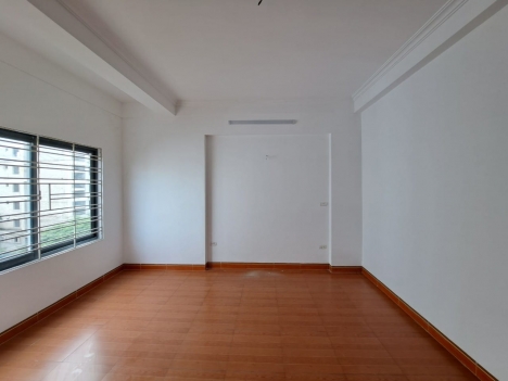 Bán nhà liền kề 5 tầng Đặng Vũ Hỷ Thanh Am_ 60 m2_mt 5_7,9 tỷ