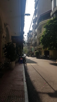 Bán SIÊU GẤP nhà Trần Phú 50m 5 Tầng 6.5 tỷ ngõ ô tô tránh.