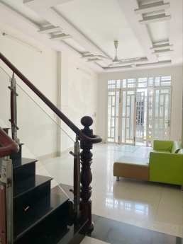 Chủ kẹt tiền cần bán gấp nhà 3 tấm HXH 184 Lê Đình Cẩn Bình Tân 5.1 tỷ