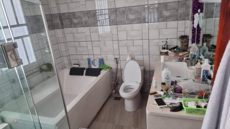 BÁN GẤP NHÀ CHÍNH CHỦ - 3 TẦNG ĐÚC BTCT - NHỈNH 3 TỶ.