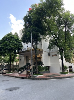 Cần bán Biệt thự Linh đàm 230m2 15 phòng sang trọng thang máy EU hơn 20 tỷ.