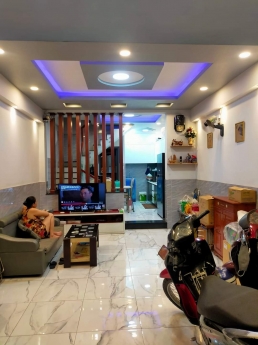 MẶT TIỀN KD ĐA NGÀNH, 1p QUA TÂN PHÚ, THÔNG LÊ THÚC HOẠCH, ĐI BỘ RA CÔNG VIÊN, GẦN CHỢ TÂN HƯƠNG