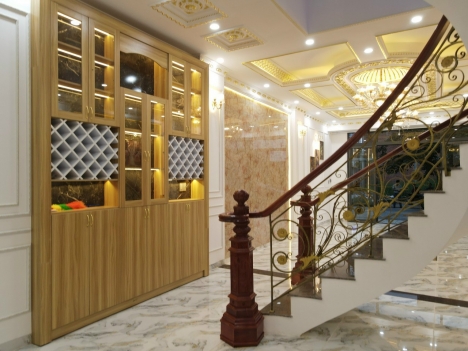 Nhà Tân Cổ Điển 1 Trệt 2 Lầu - Tặng Full Nội Thất Cao Cấp