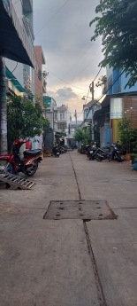 NHA BAN Đường số 4 60 2 4 15 4.95 tỷ Bình Hưng Hòa A Bình Tân