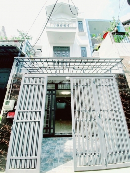 Bán nhà Phan huy Ích GV – 3 tầng 74m2 – Hẻm 3m – Tặng nội thất – Chỉ còn 6 tỷ.