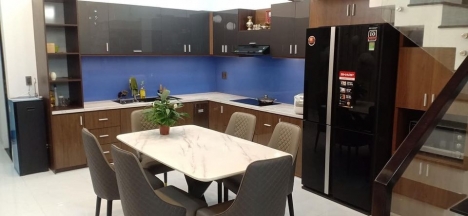 Nhà Kiệt Xe Hơi Nguyễn Phước Nguyễn, 3 tầng,Mt 7M, 3 tỷ nhỏ – .