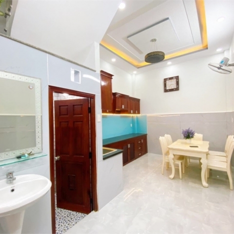 Nhà đẹp Nguyễn Tư Giản, Phường 12, Gò Vấp – Hẻm 6m, 58m2, 4 tầng, giá rẻ.