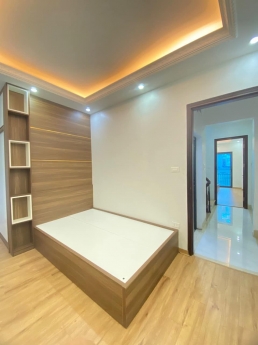 Bán nhà Xuân Phương, 5 tầng x 42m2, hai mặt thoáng, 3.15 tỷ