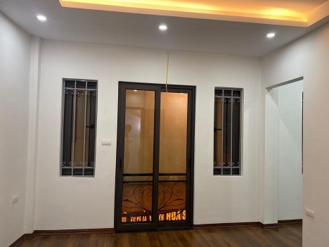 Bán nhà phố Nguyễn Cao trung tâm quận Hai Bà Trưng gần trường chợ 5 tầng 34m2 - 4.85 tỷ