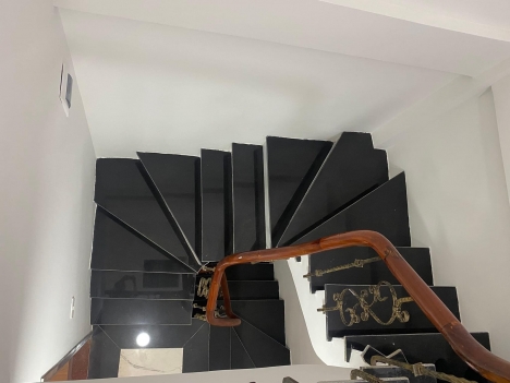 Bán nhà phố Nguyễn Cao trung tâm quận Hai Bà Trưng gần trường chợ 5 tầng 34m2 - 4.85 tỷ