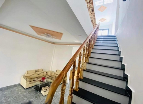 Cần tiền bán gấp Nhà đẹp thích hợp ở liền đường Lữ Gia, Đà Lạt giá chỉ 3.2 tỷ