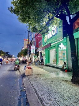 Bán gấp góc 2MT Hòa Bình, 11 tầng giá 55 tỷ