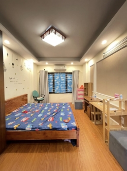 Nhỉnh 3 tỷ nhà Quan Nhân, 33m2, 4 tầng, ở luôn,