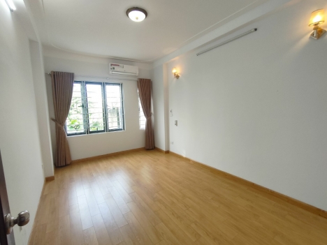 Bán nhà quang trung Hà đông 30m2 4 tầng nhỉnh 2 tỷ nhà đẹp. gần vành đai 4.