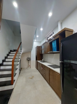 KIM ĐỒNG GIÁP BÁT - LÔ GÓC 3 THOÁNG – Ô TÔ ĐỖ CỬA - NHÀ MỚI CHỦ TỰ XÂY KIÊN CỐ - TẶNG FULL NỘI THẤT