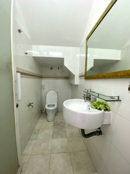Cần bán nhà Khuông Việt Tân Phú 2 Tầng 2 PN 2WC mới đẹp.