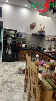 Bán căn nhà 1T1L hẻm thông oto Phường Tam Hòa giá chỉ 5tỷ1 thương lượng.