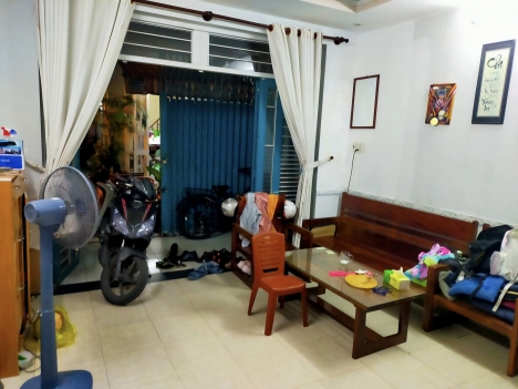 TÂN PHÚ - BÁN NHÀ MẶT TIỀN KINH DOANH GẦN CHỢ TÂN HƯƠNG - TÂN PHÚ.