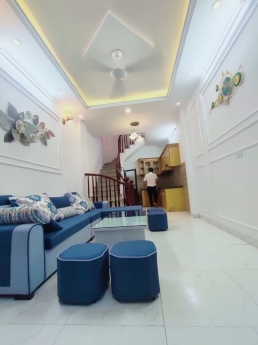 Bán nhà quang trung Hà đông 30m2 4 tầng nhỉnh 2 tỷ nhà đẹp. gần vành đai 4.