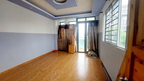 Nhà Bán Đỗ Xuân Hợp sát Mặt Tiền Hẻm Xe Hơi Lô Góc ngang 5m 4 Tầng 125m2 chỉ hơn 7 Tỷ Gía Rẻ