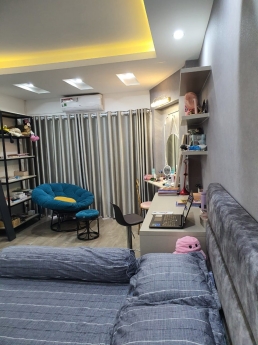 BÁN NHÀ DỊCH VỌNG HẬU, CẦU GIẤY, KINH DOANH, Ô TÔ TRÁNH, 50m2  7.3 TỶ