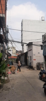 nha Đường số 4. 48 .2. 4.0/4.1 10.4 4.180 tỷ Bình Hưng Hòa A Bình Tân