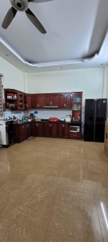 Bán nhà phường Nguyễn Trãi Hà Đông 59m2 3T chỉ hơn 6tỷ ô tô kdoanh