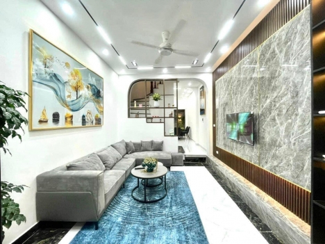 Bán nhà Minh Khai, 42m, NGÕ BA GÁC, TẶNG NỘI THẤT, SANG TÊN, Nhỉnh 3 Tỷ