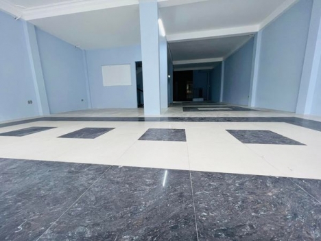 MẶT TIỀN HOA PHƯỢNG - PHÚ NHUẬN - PHƯỜNG 2 - NGANG BỀ THẾ 8M