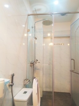 3.4 TỶ  Rất gấp CẦN Bán Nhà ĐỨC GIANG 45m, Tặng full nội thất