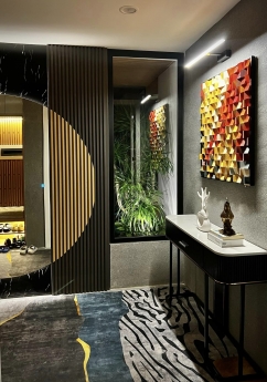 Chính chủ cần bán CH Royal City, 03 PN, hướng Đông Nam, 135m,