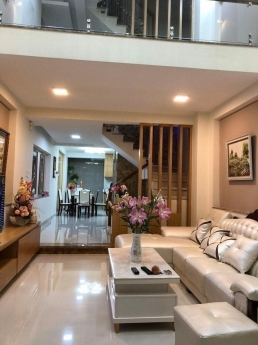 Lê Trọng Tấn Oto vào nhà – 80m2 – 5 Tầng BTCT – tặng Full N.thất – Giá nhỉnh 8 Tỷ ( TL)